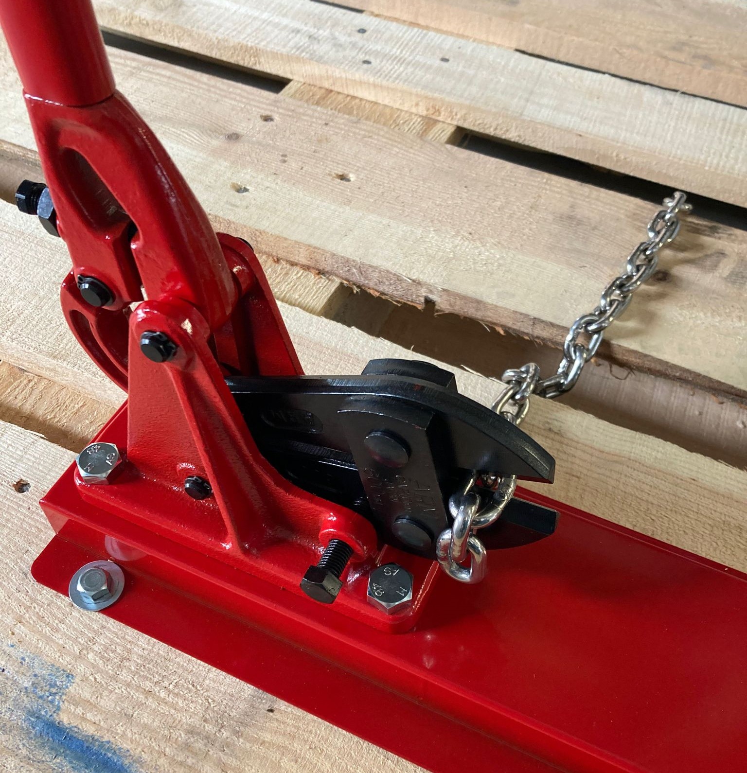 Bench mount bolt cutter 600mm