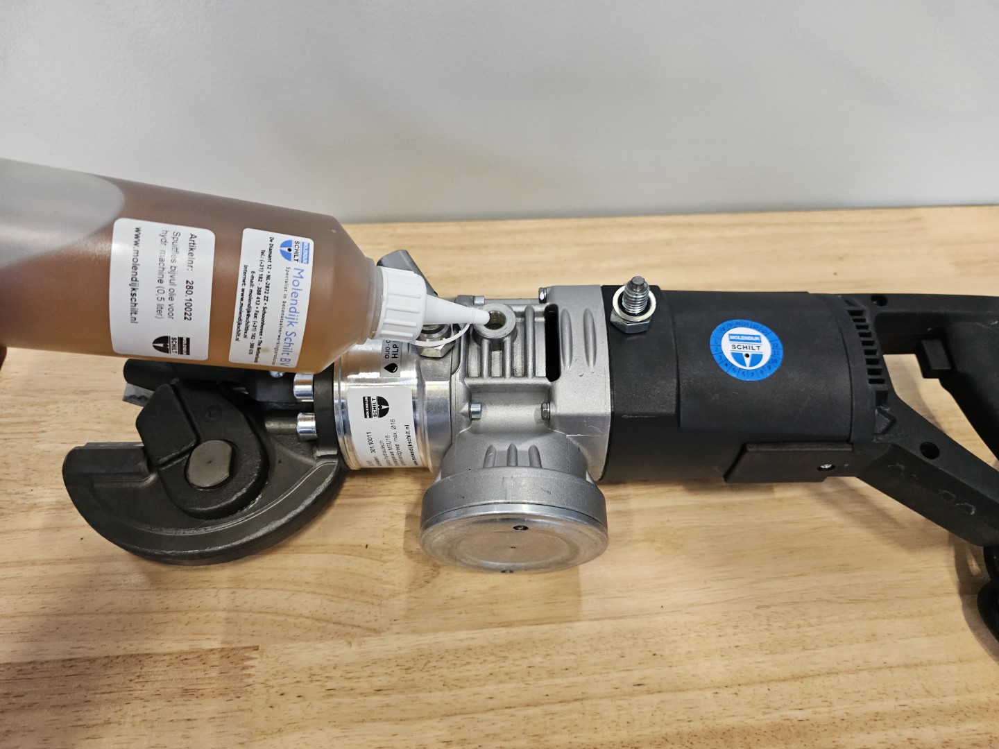 Flasche Nachfüllöl für hydr. Maschine (0,5 Liter)
